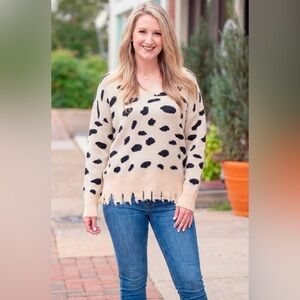 NWT! Cookies & Cream Fringe Sweater XL